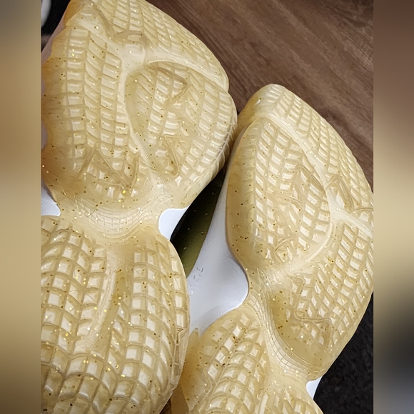 Adidas D.O.N Issue 2 - Picture 5 of 5